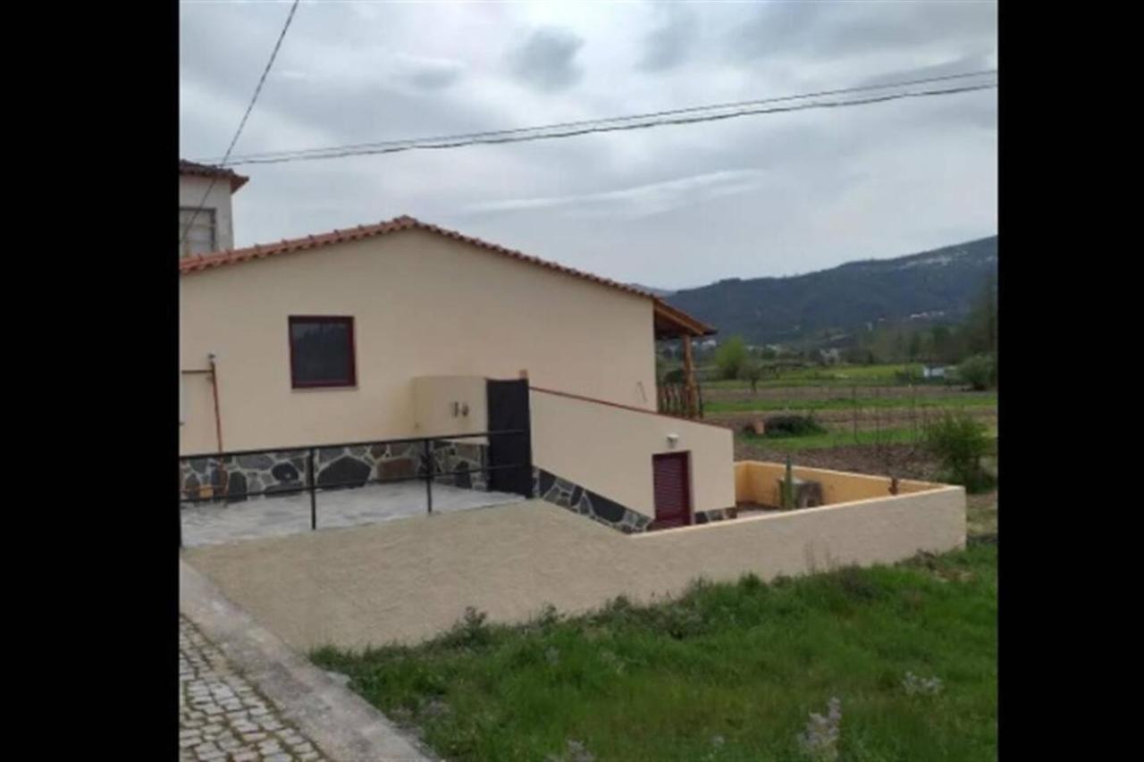 A Pequena Casa Coja Central Portugal Mountains Экстерьер фото